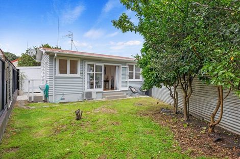 Photo of property in 2/41 Turret Road, Tauranga South, Tauranga, 3112