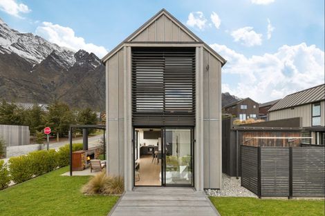 Photo of property in 6 Mckenzies Shute, Jacks Point, Queenstown, 9371