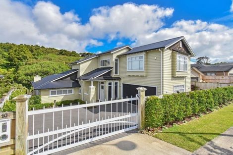 Photo of property in 10 Marwan Crescent, The Gardens, Auckland, 2105