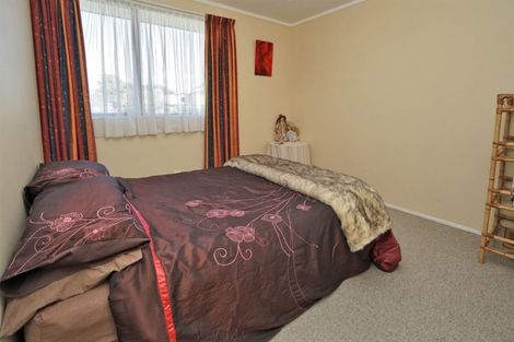 Photo of property in 40 Lindsay Crescent, Nawton, Hamilton, 3200