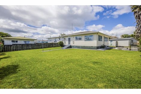 Photo of property in 20 Minton Place, Manurewa, Auckland, 2102