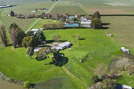 Photo of property in 2 Swamp Road, Dillons Point, Blenheim, 7273