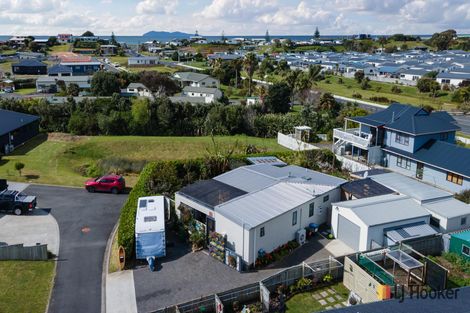 Photo of property in 10 Reel Road, Athenree, Waihi Beach, 3611