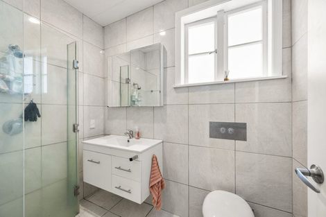 Photo of property in 26 Tinakori Road, Thorndon, Wellington, 6011