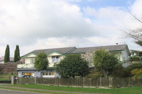 Photo of property in 1 Cedar Place, Owhata, Rotorua, 3010