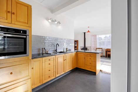 Photo of property in 62 Gisborne Terrace, Opunake, 4616