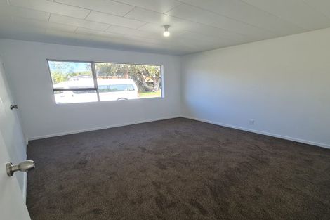 Photo of property in 2/54 Ambler Avenue, Glen Eden, Auckland, 0602