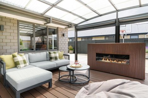 Photo of property in 45 Liberty Grove, Kelvin Grove, Palmerston North, 4414