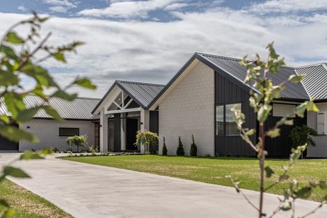 Photo of property in 60 Orua Crescent, Leamington, Cambridge, 3432