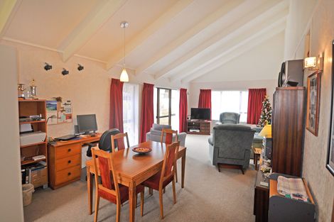 Photo of property in 2/5 Walton Avenue, Warkworth, 0910