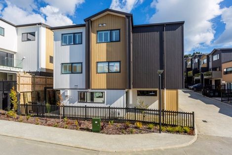 Photo of property in 2 Irwin Lane, Windsor Park, 0632