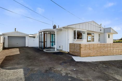 Photo of property in 135b Coronation Avenue, Welbourn, New Plymouth, 4310