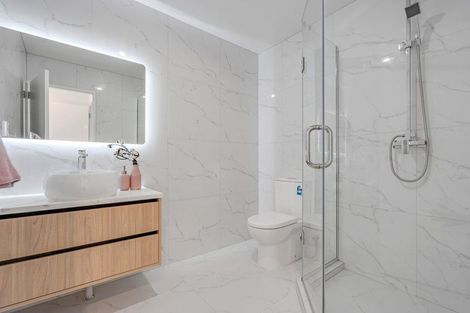 Photo of property in 61a Hillcrest Road, Papatoetoe, Auckland, 2025