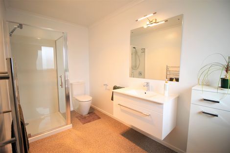 Photo of property in 18 Brooke Place, Alexandra, 9320