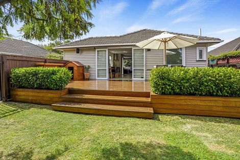 Photo of property in 35 Heath Street, Burnside, Christchurch, 8053
