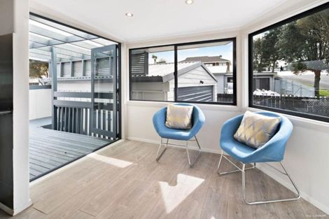 Photo of property in 3/248 Sturges Road, Henderson, Auckland, 0612