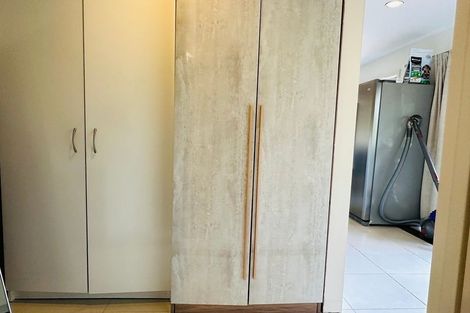 Photo of property in 24 Castleton Drive, Howick, Auckland, 2014