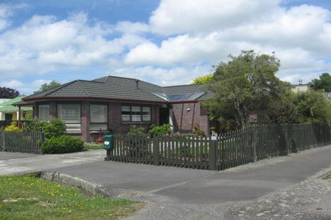 Photo of property in 17 Tyndall Street, Pahiatua, 4910