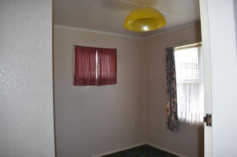 Photo of property in 37 Chester Road, Clareville, Carterton, 5791