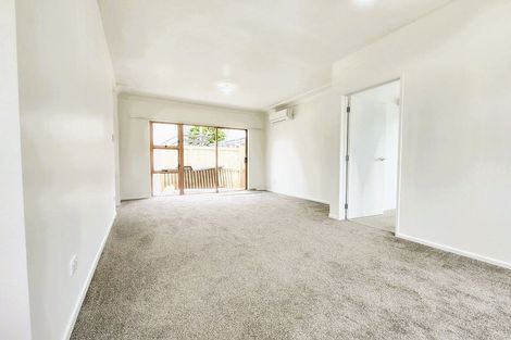 Photo of property in 97 Avenue Road, Otahuhu, Auckland, 1062