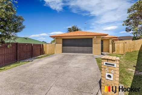Photo of property in 54 Etherton Drive, Weymouth, Auckland, 2103