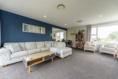 Photo of property in 12 Kowhai Street, Highfield, Timaru, 7910