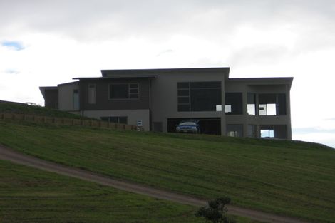 Photo of property in 22 Lax Crescent, Leigh, 0985