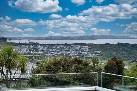 Photo of property in 2 Taku Close, Long Bay, Auckland, 0630