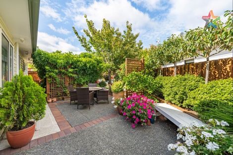 Photo of property in 44 Woodland Mews, Wainuiomata, Lower Hutt, 5014