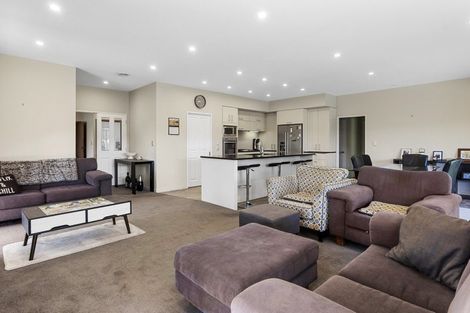 Photo of property in 134 East Street, Rotherham, 7379