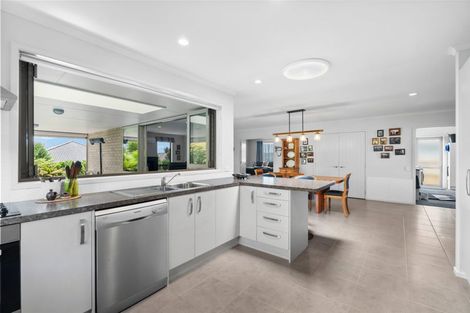 Photo of property in 18 Timara Avenue, Tikipunga, Whangarei, 0112