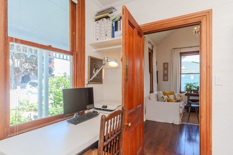 Photo of property in 1 Totara St Rona Bay, Eastbourne, Lower Hutt, 5013