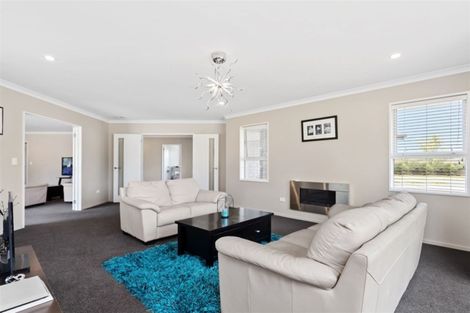 Photo of property in 8 Elm Grove, Amberley, 7410