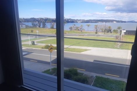 Photo of property in 5 Gunn Way, Hobsonville, Auckland, 0616