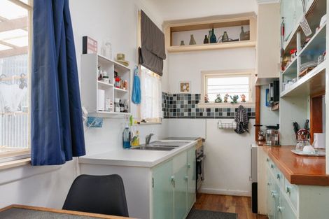 Photo of property in 18 James Street, Mangapapa, Gisborne, 4010