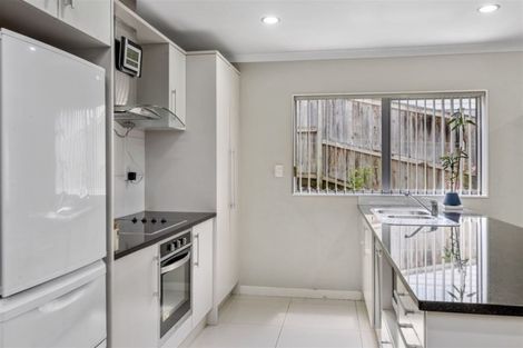 Photo of property in 9 Aditi Close, Massey, Auckland, 0614