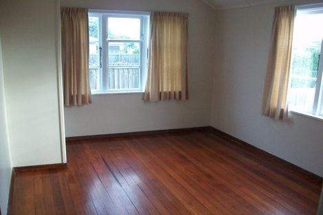 Photo of property in 14 Epsom Road, Sockburn, Christchurch, 8042