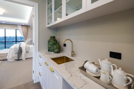 Photo of property in 83 Griggs Road, East Tamaki Heights, Auckland, 2016