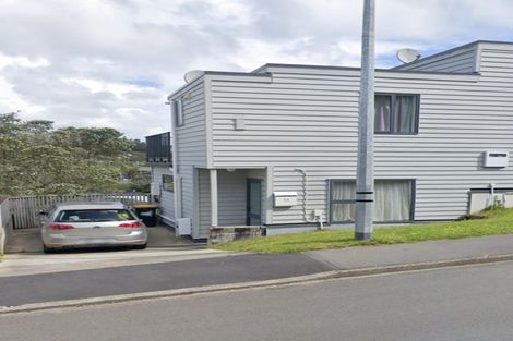 Photo of property in 31 Stewart Drive, Newlands, Wellington, 6037