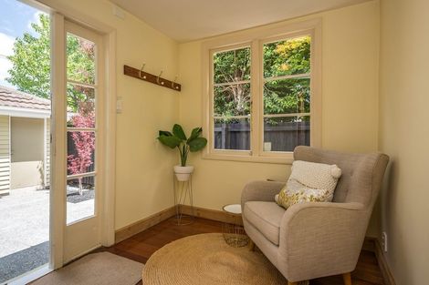 Photo of property in 1/193 Weston Road, St Albans, Christchurch, 8052