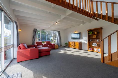 Photo of property in 25 Henry Street, Te Anau, 9600