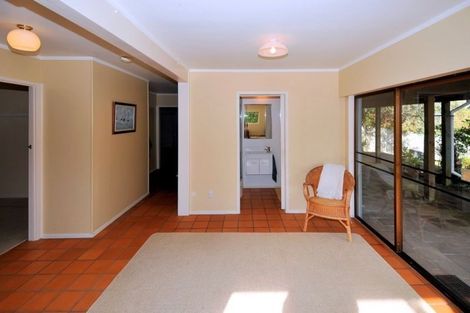 Photo of property in 13 Tainui Street, Torbay, Auckland, 0630