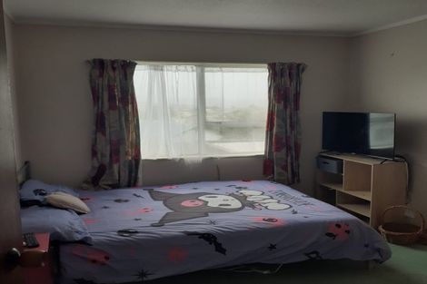 Photo of property in 12 Staysail Place, Whitby, Porirua, 5024