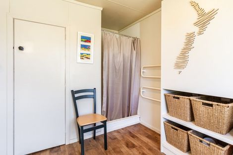 Photo of property in 49 Matuku Street, Two Mile Bay, Taupo, 3330