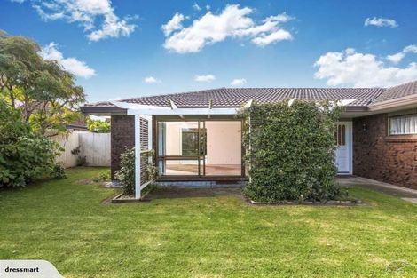 Photo of property in 51 Vivian Wilson Drive, Eastern Beach, Auckland, 2012