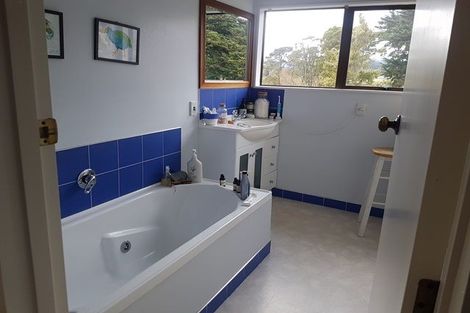 Photo of property in 77a Waterloo Crescent, Hokowhitu, Palmerston North, 4410