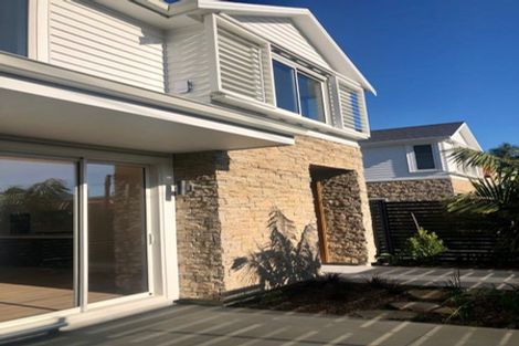 Photo of property in 35a Waiake Street, Torbay, Auckland, 0630