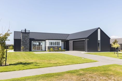 Photo of property in 10 Silver Peaks Drive, West Melton, 7618