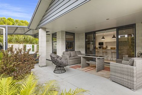 Photo of property in 105 Penetaka Heights, Pyes Pa, Tauranga, 3112