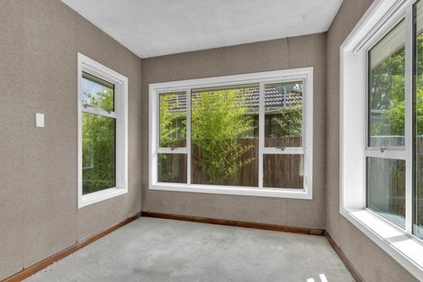 Photo of property in 48 Cranbrook Avenue, Burnside, Christchurch, 8053